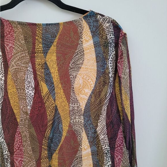 SALE🌷Belle France Print silk Blouse size Large - Picture 12 of 16